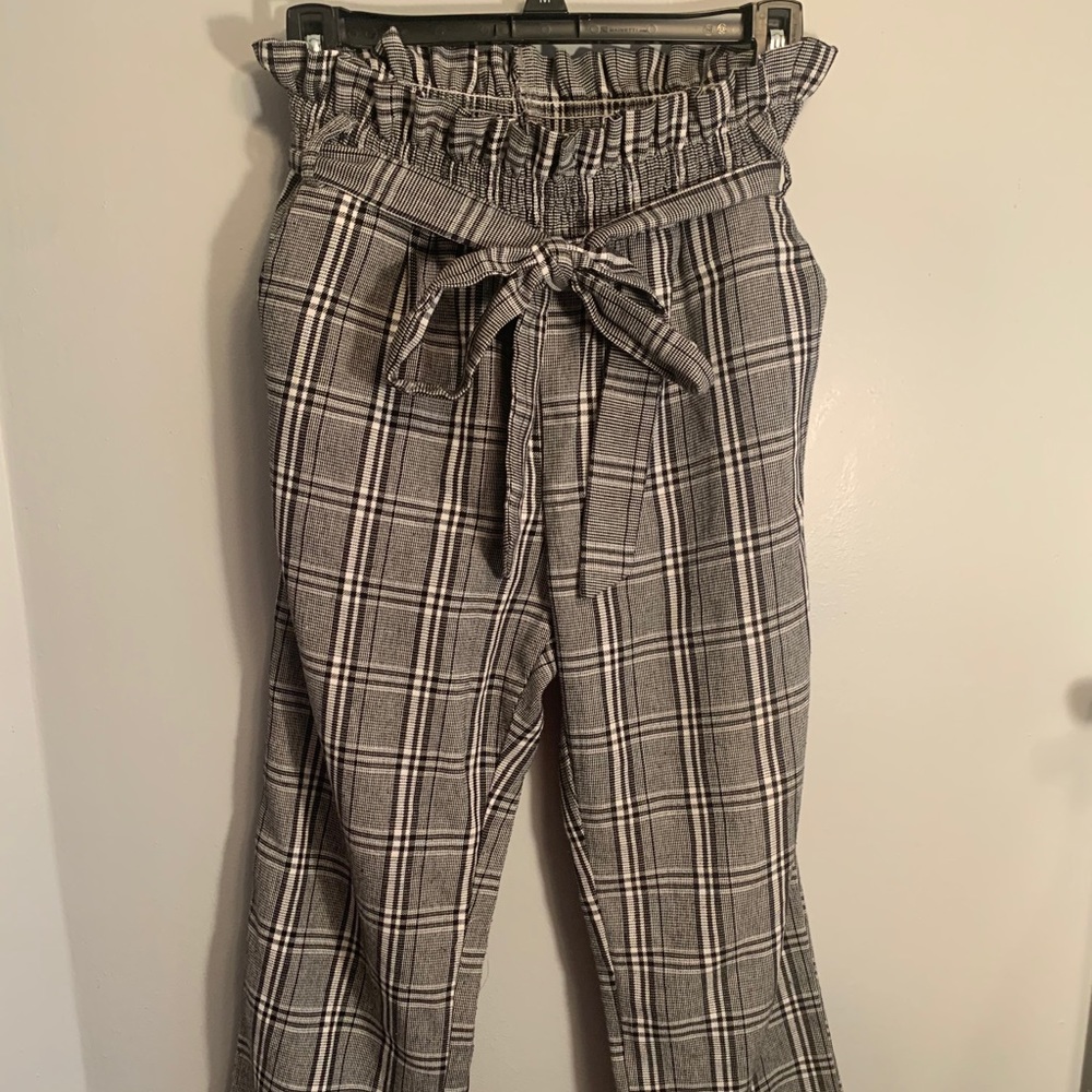b&w Parachute pants